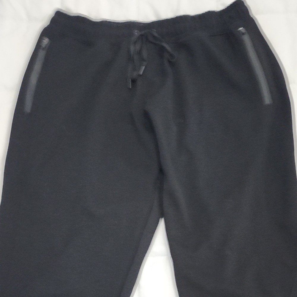 Men's Black Zip-Pocket Joggers with Drawstring Waist
